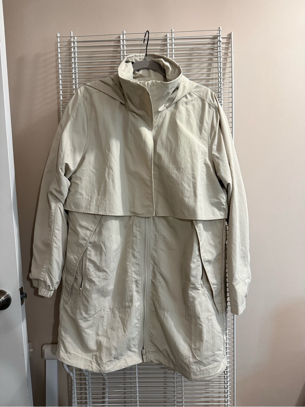 Lululemon Light Cream Hooded Rain Jacket